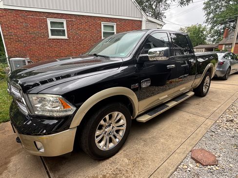 Used 2014 RAM 1500 Laramie Longhorn w/ Convenience Group AWD/4WD image 6