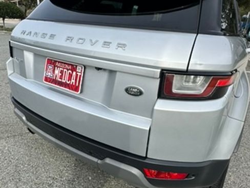 Used 2016 Land Rover Range Rover Evoque HSE image 6