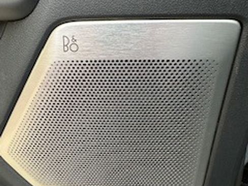 Used 2022 Ford F150 Lariat w/ Equipment Group 502A High image 22