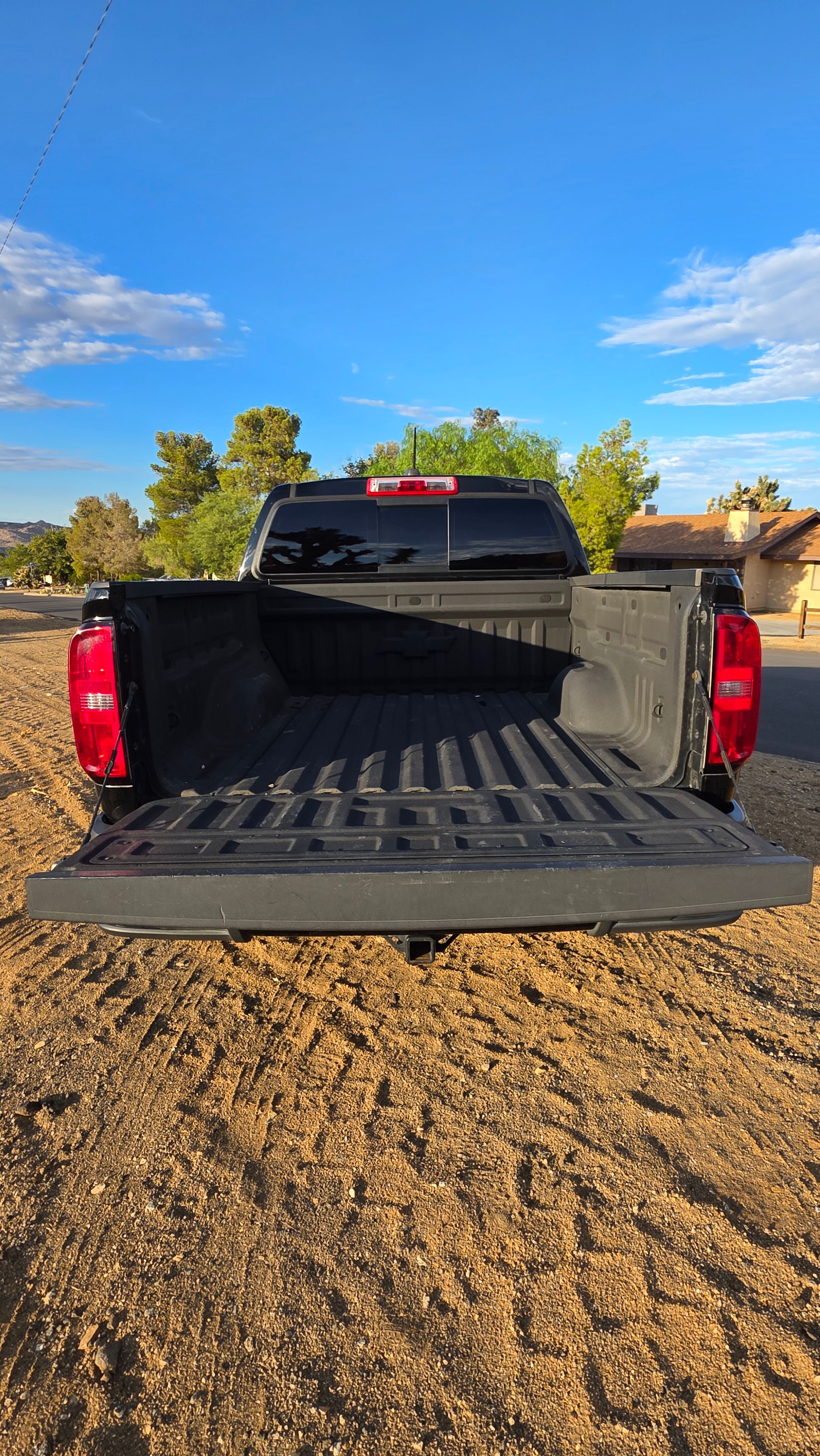 Used 2019 Chevrolet Colorado LT w/ Redline Special Edition RWD image 5