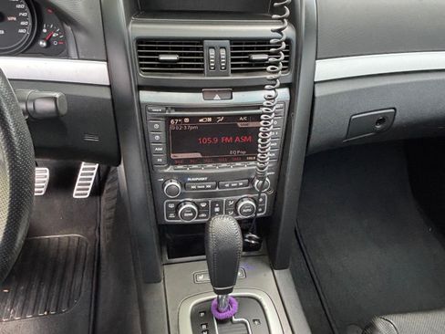 Used 2009 Pontiac G8 GT w/ Premium Package image 15