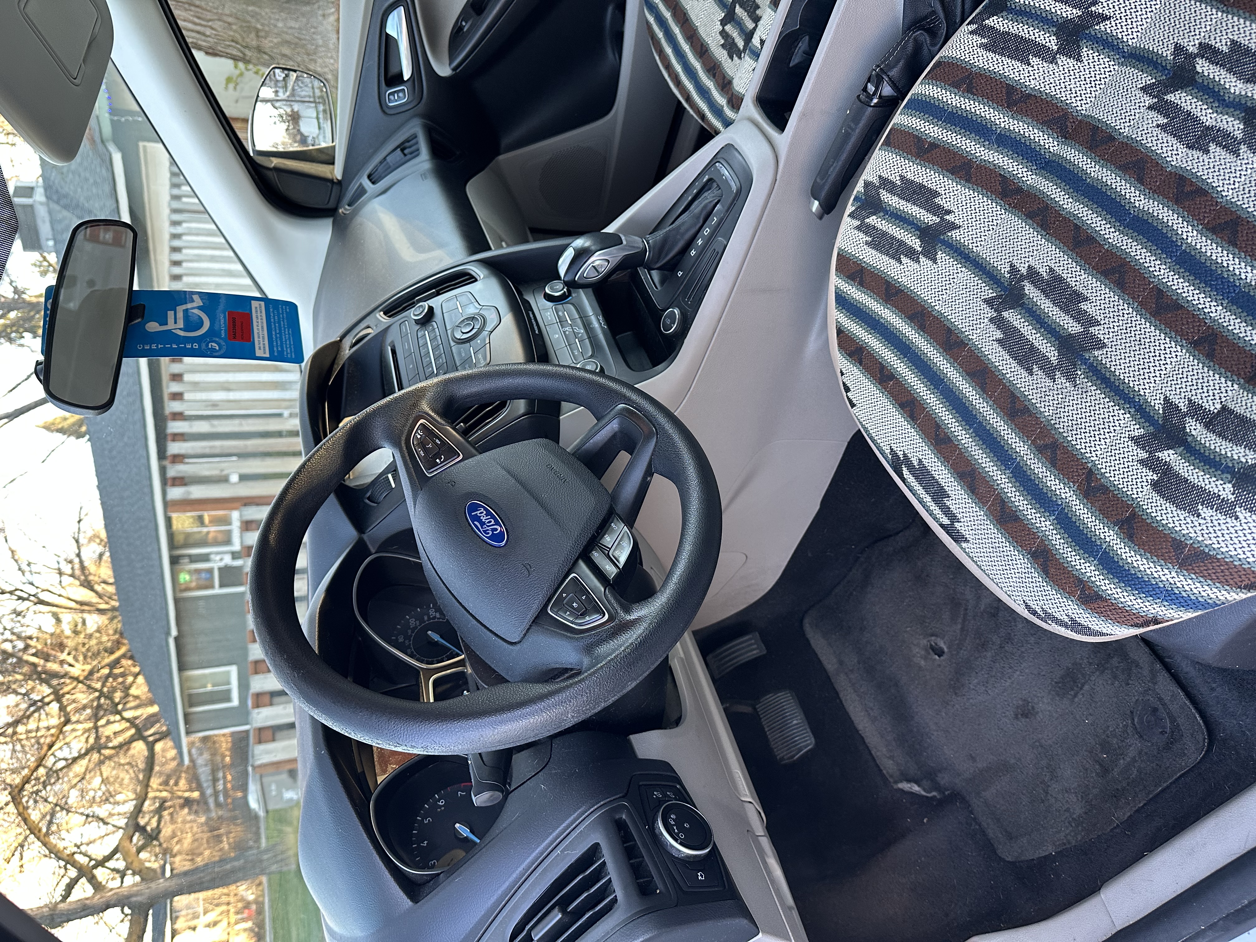 Used 2015 Ford Focus SE FWD image 9