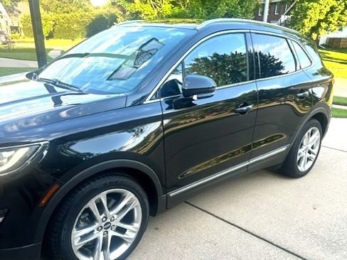 Used 2015 Lincoln MKC AWD w/ Equipment Group 102A Reserve image 5