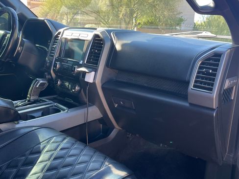 Used 2018 Ford F150 Raptor w/ Equipment Group 802A Luxury image 13