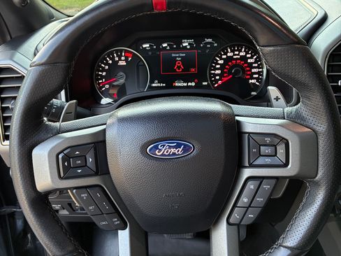 Used 2020 Ford F150 Raptor w/ Equipment Group 802A Luxury AWD/4WD image 28