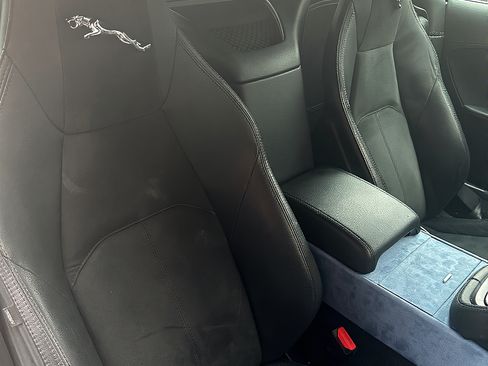 Used 2018 Jaguar F-TYPE 2.0 296 HP Coupe 2D image 18