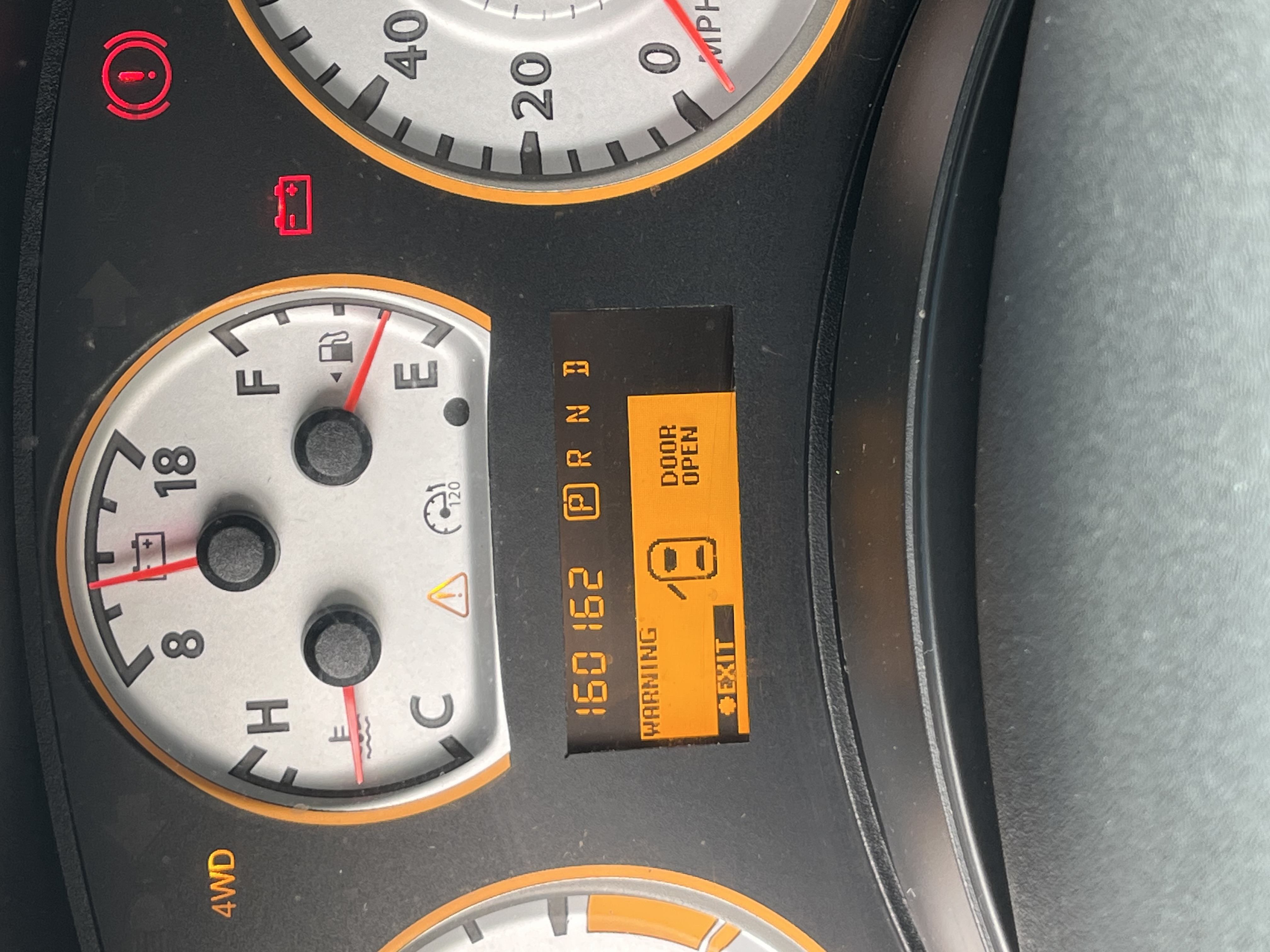 Used 2010 Nissan Titan XE AWD/4WD image 10