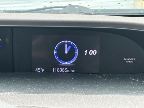 Used 2012 Honda Civic Hybrid Sedan image 8