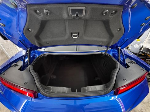 Used 2018 Chevrolet Camaro ZL1 image 20