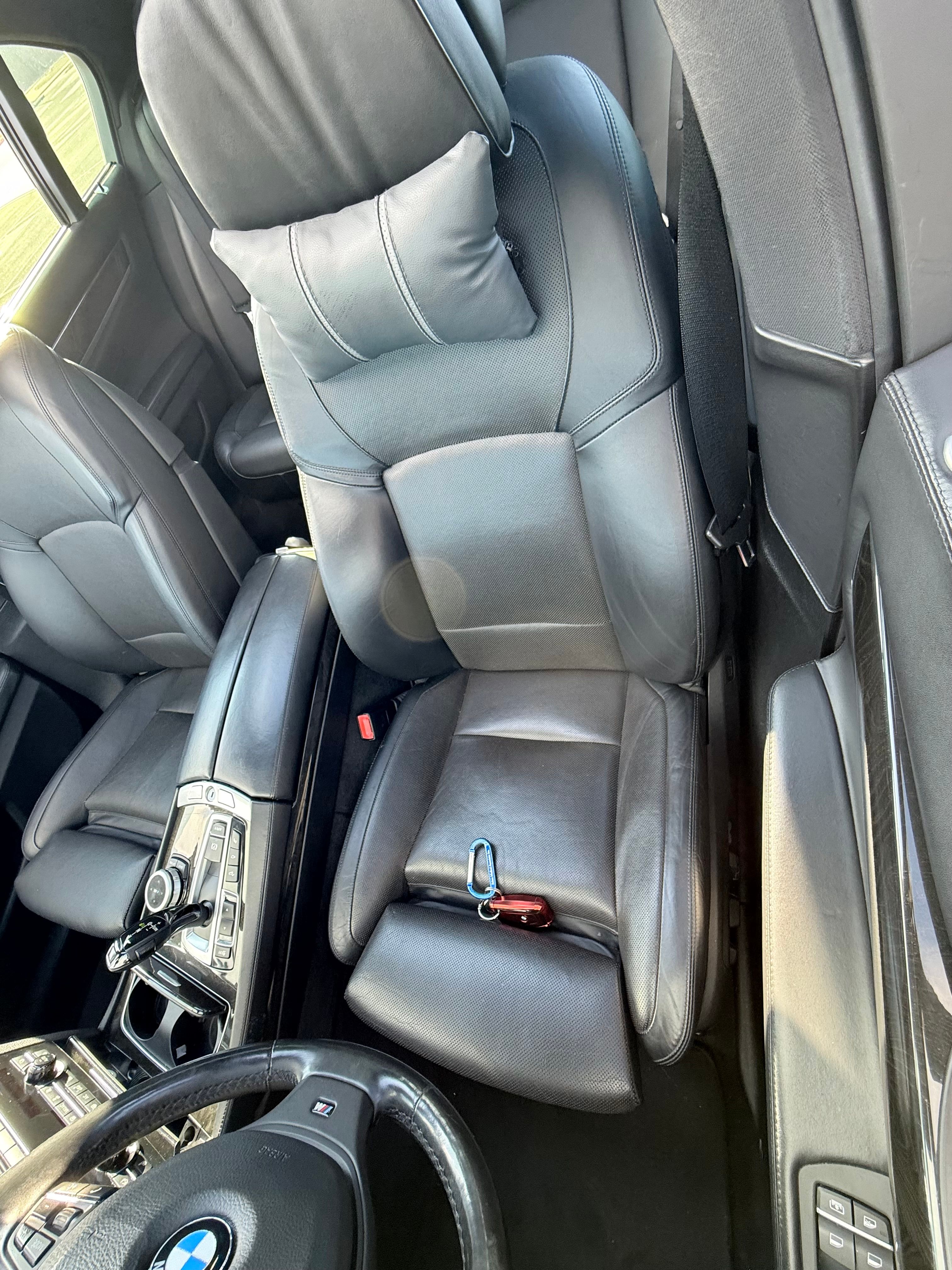 Used 2013 BMW 750Li xDrive AWD/4WD image 21