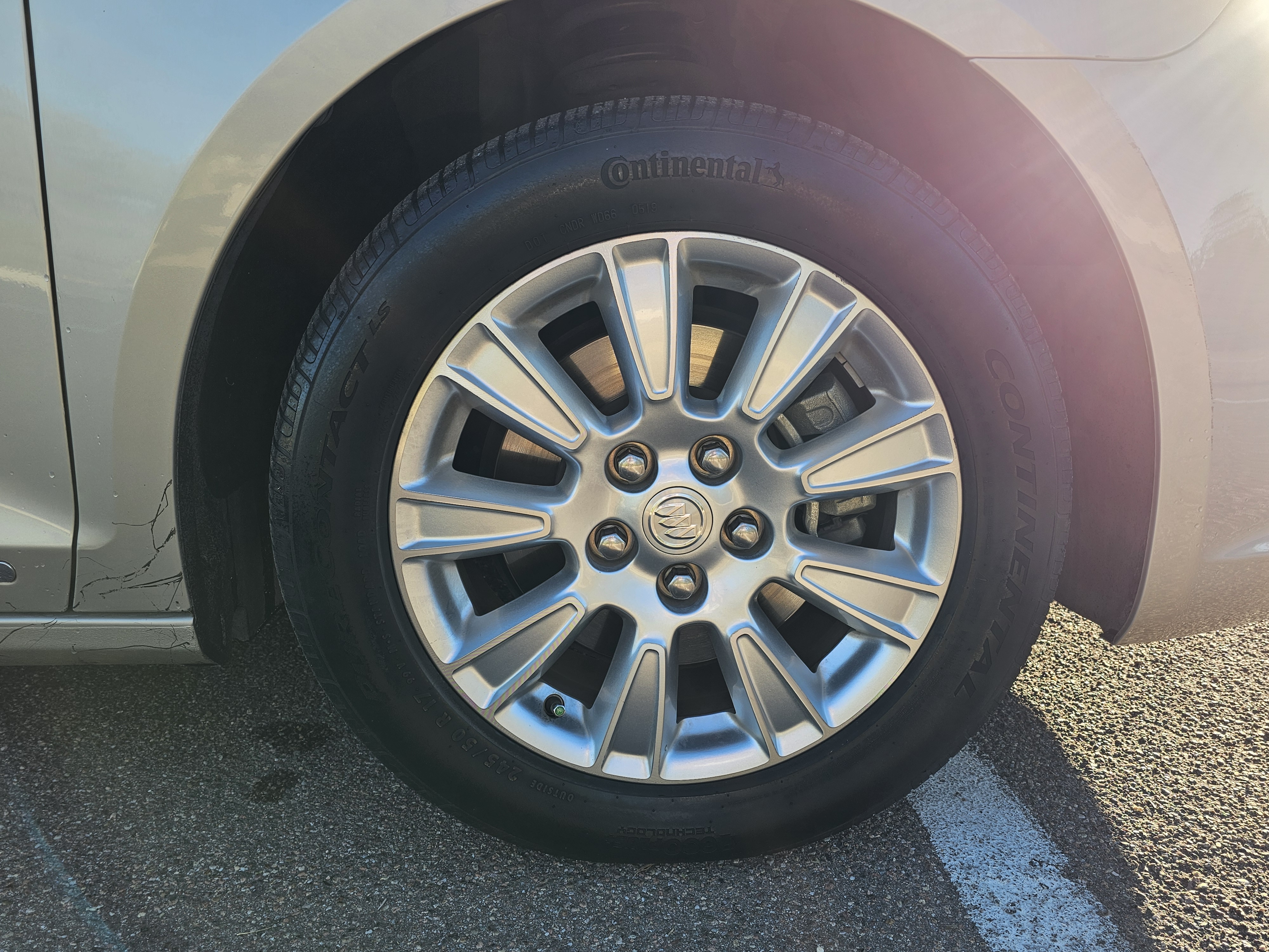 Used 2013 Buick LaCrosse FWD image 10