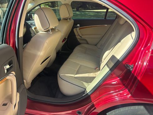 Used 2012 Lincoln MKZ Hybrid image 6