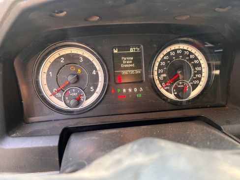 Used 2017 RAM 3500 SLT w/ Quick Order Package 29G SLT image 3