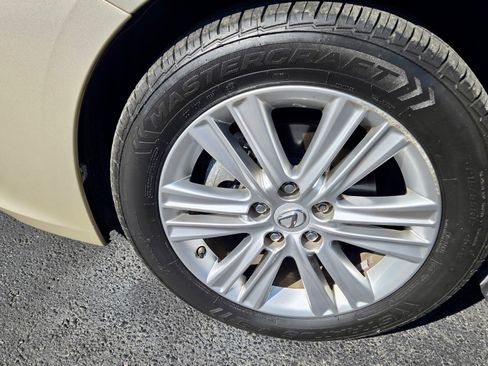 Used 2014 Lexus ES 350 image 11