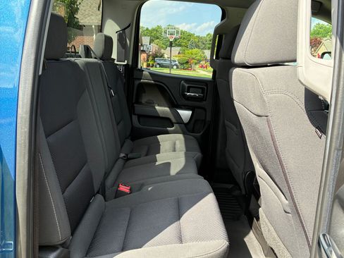 Used 2017 Chevrolet Silverado 2500 LT AWD/4WD image 16