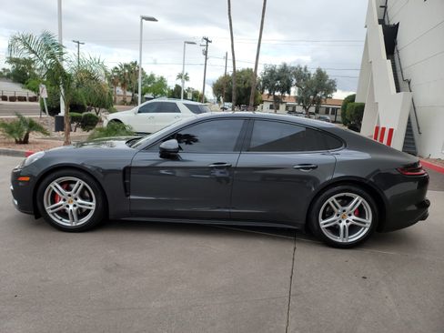 Used 2018 Porsche Panamera 4 AWD/4WD image 22