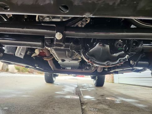 Used 2017 Jeep Wrangler Unlimited Sport image 22