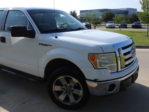 Used 2011 Ford F150 XLT w/ XLT Convenience Pkg AWD/4WD image 16