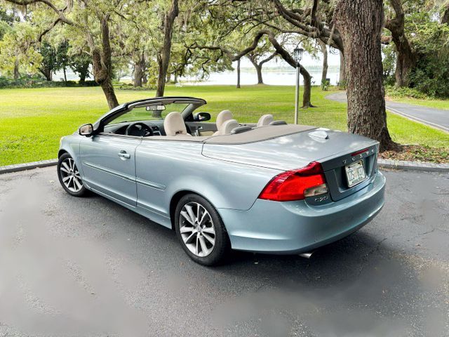 Used 2011 Volvo C70 T5 w/ Convenience Pkg FWD image 11
