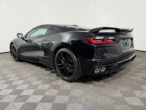 Used 2023 Chevrolet Corvette Stingray Premium Cpe w/ Z51 Performance Package RWD image 8