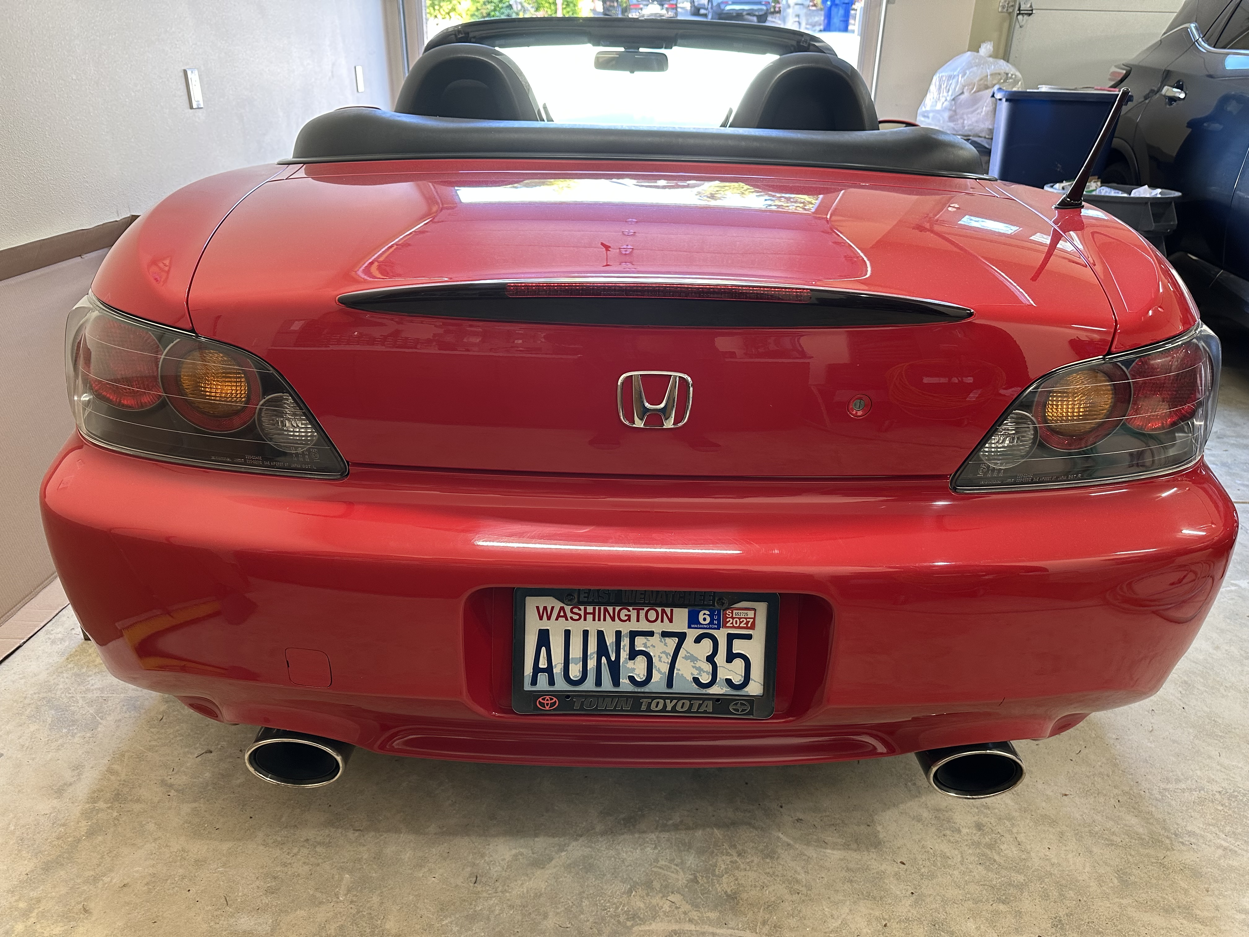 Used 2006 Honda S2000 image 2