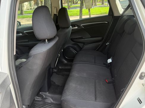 Used 2020 Honda Fit EX image 9