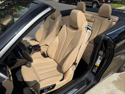 Used 2020 BMW 430i Convertible w/ Convenience Package image 6