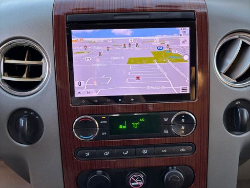 Used 2008 Ford F150 Lariat image 16