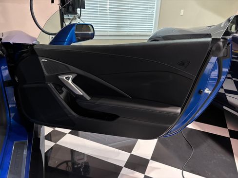 Used 2019 Chevrolet Corvette Z06 image 8