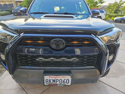 Used 2019 Toyota 4Runner TRD Off-Road Premium w/ Wilderness Package AWD/4WD image 8