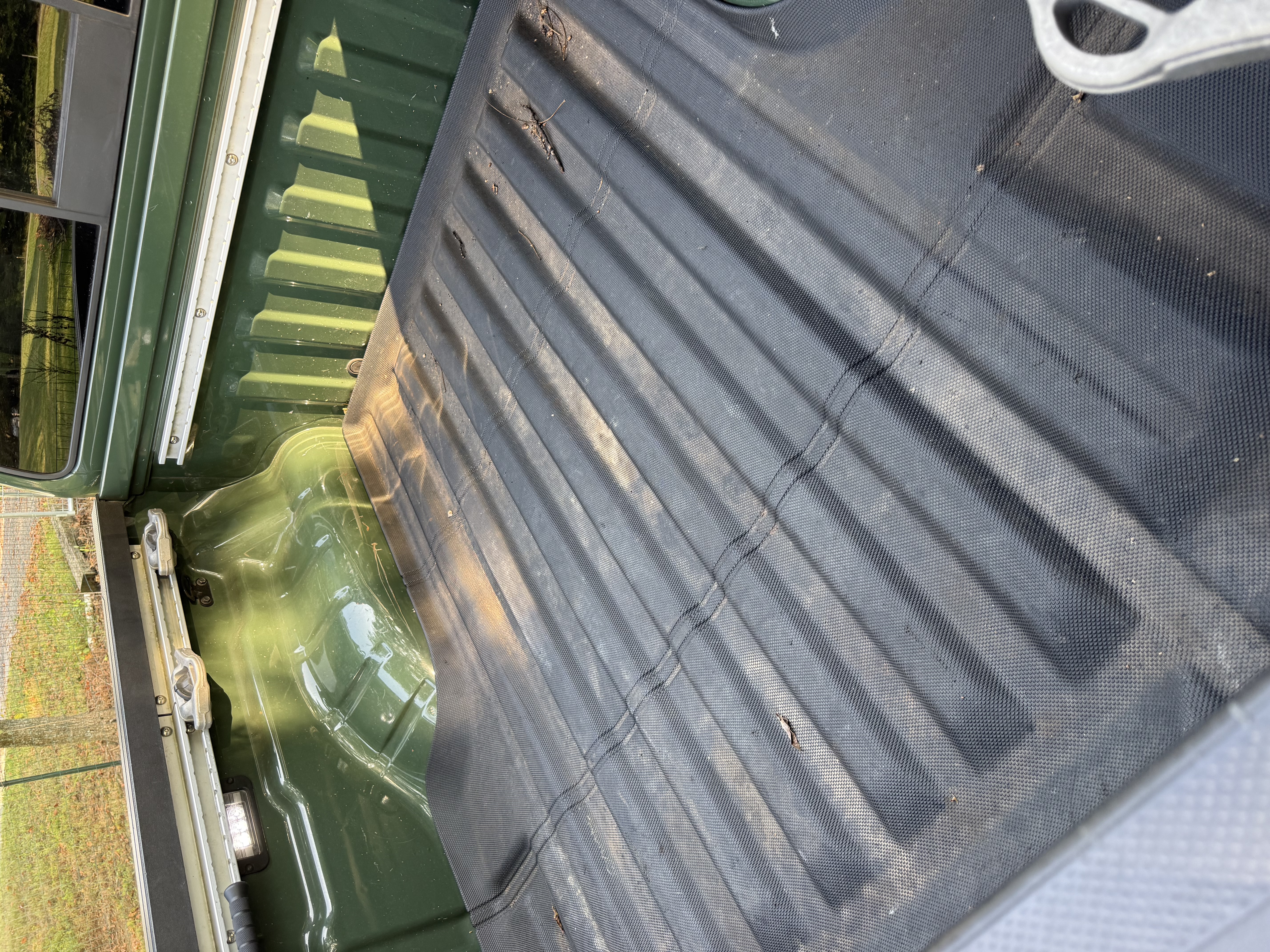 Used 2022 Nissan Frontier SV RWD image 4