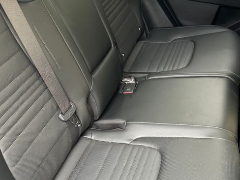 Used 2024 Kia Sportage SX image 17