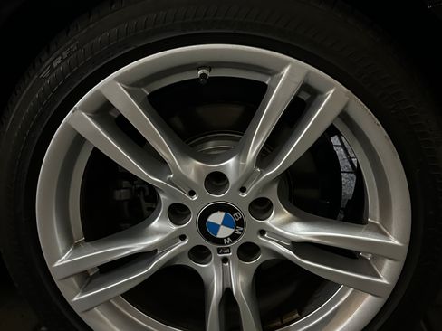 Used 2017 BMW 330i xDrive Wagon AWD/4WD image 10