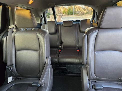 Used 2019 Honda Odyssey Elite image 31