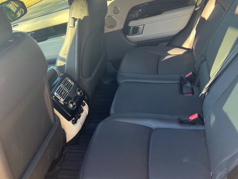 Used 2021 Land Rover Range Rover Westminster Edition image 7