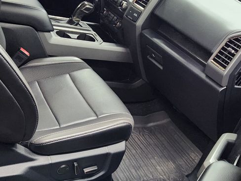 Used 2019 Ford F150 Raptor w/ Equipment Group 802A Luxury image 9