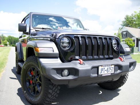 Used 2020 Jeep Wrangler Sport AWD/4WD image 13