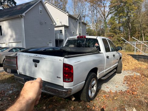 Used 2006 Dodge Ram 1500 Truck SLT w/ Quad Cab Big Horn Value Group image 5
