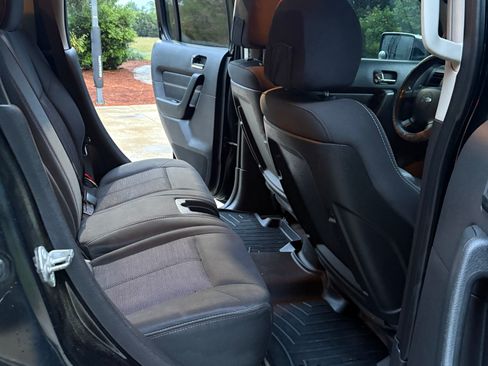 Used 2006 HUMMER H3 AWD/4WD image 12