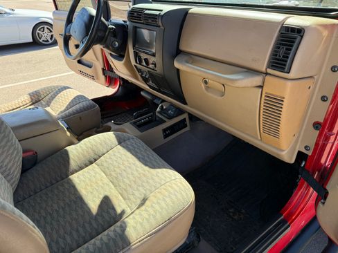 Used 1999 Jeep Wrangler Sport image 9