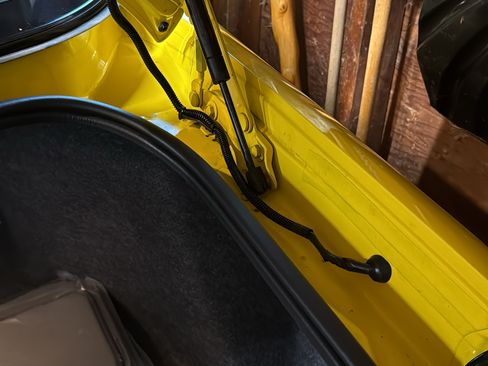 Used 2002 Chevrolet Monte Carlo SS w/ Pace Car Replica Pkg image 28