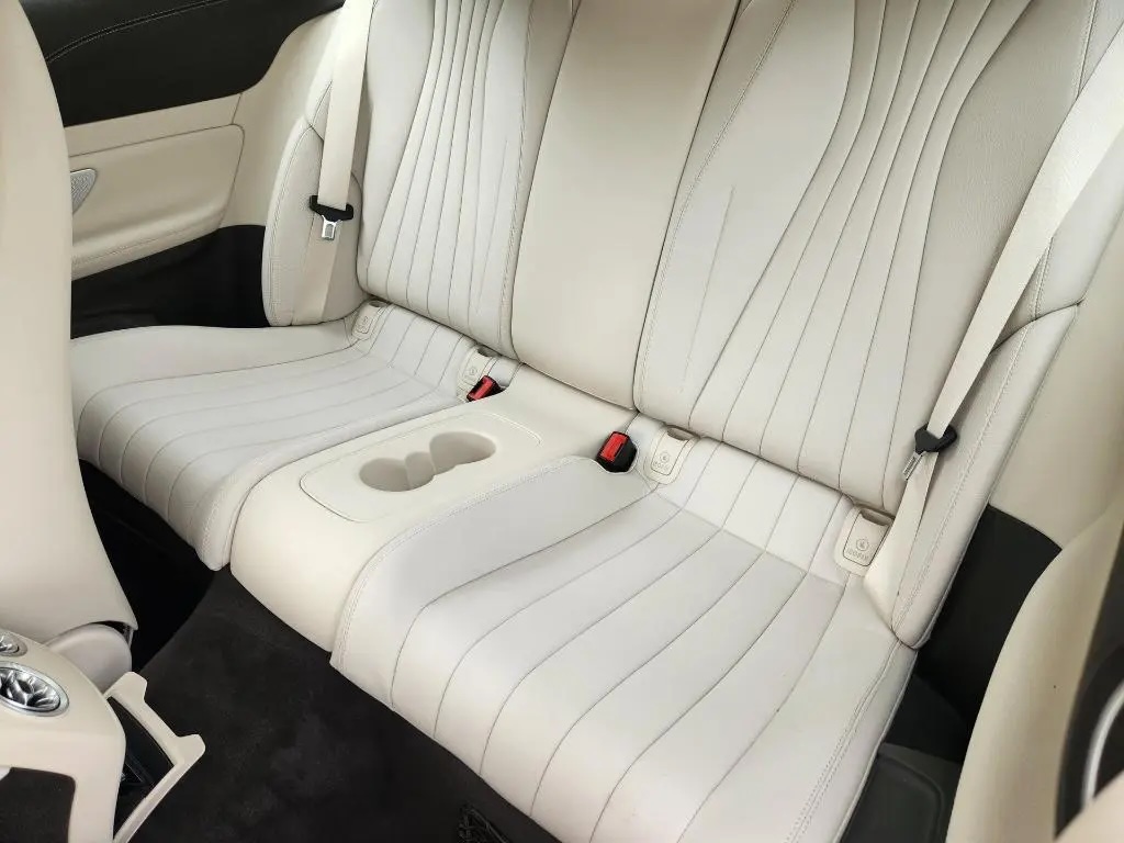 Used 2018 Mercedes-Benz E 400 4MATIC Coupe image 19