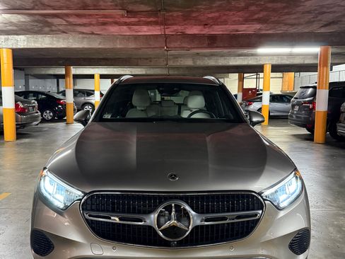 Used 2024 Mercedes-Benz GLC 300 300 Sport Utility 4D image 1