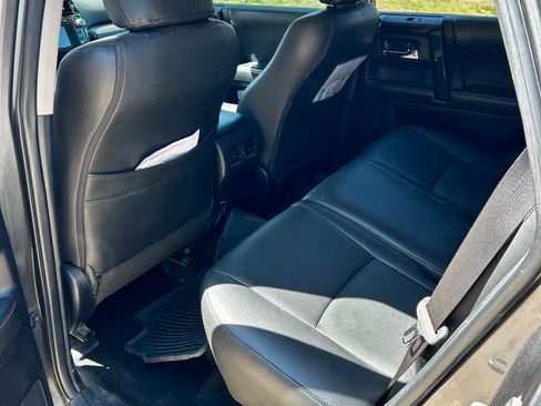 Used 2014 Toyota 4Runner Trail image 8