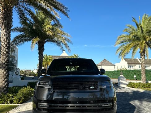 Used 2024 Land Rover Range Rover Long Wheelbase Autobiography AWD/4WD image 4