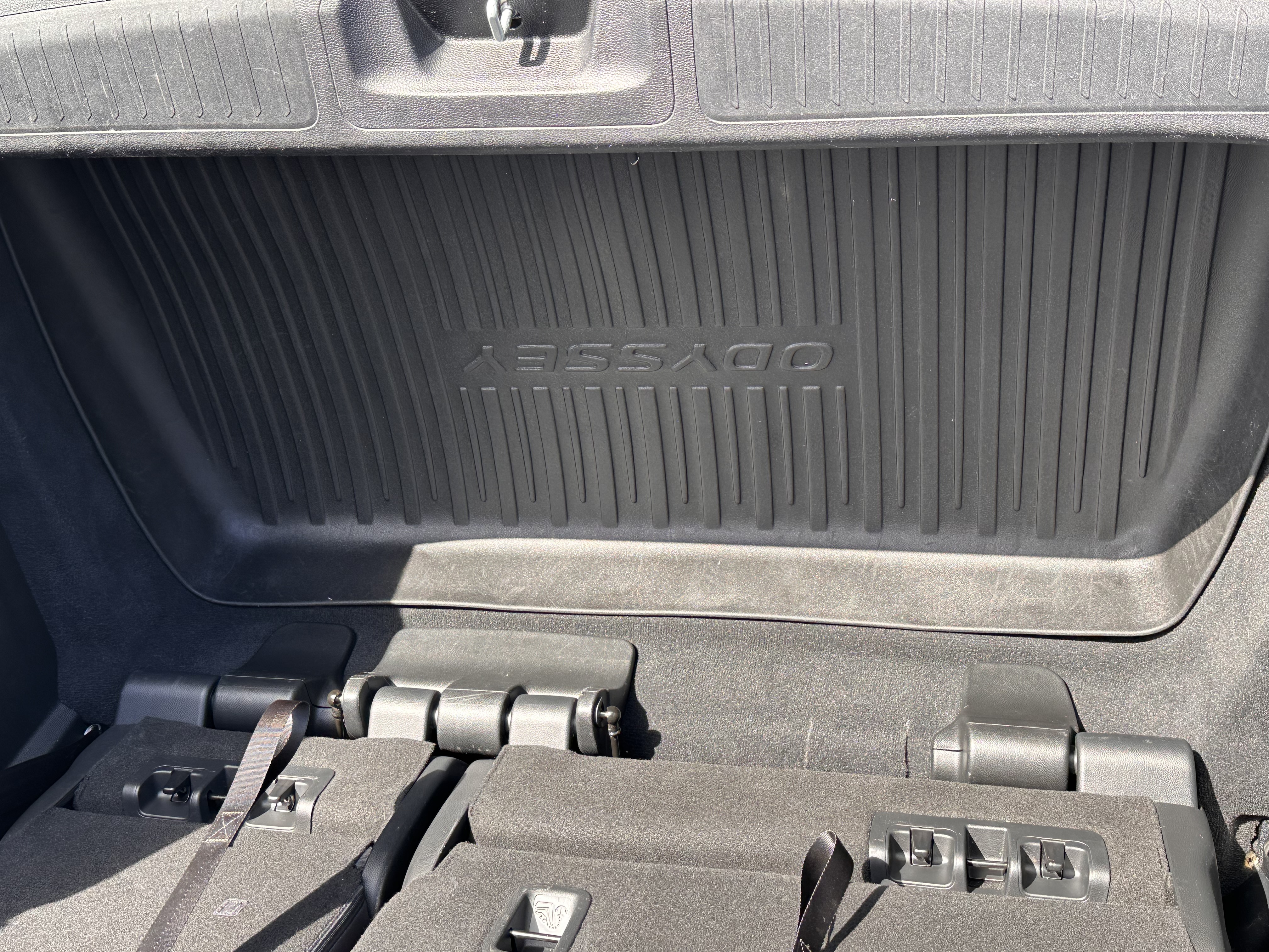 Used 2022 Honda Odyssey Elite image 12