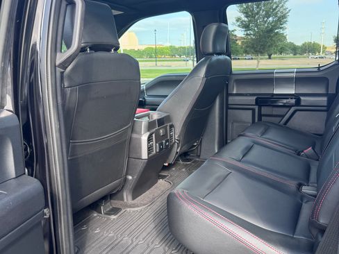 Used 2019 Ford F150 XLT w/ Equipment Group 302A Luxury AWD/4WD image 14