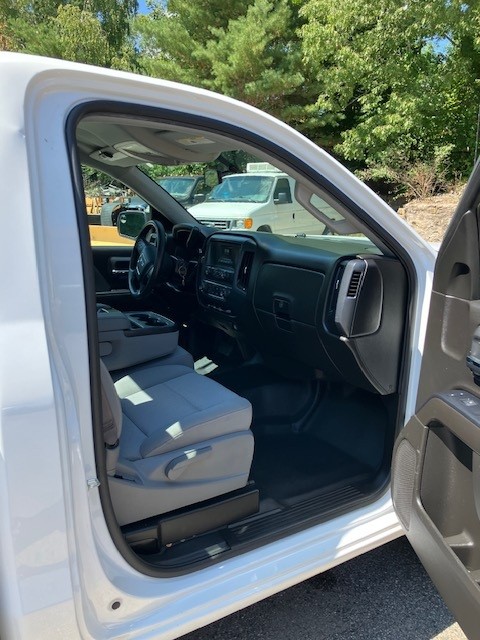Used 2017 GMC Sierra 1500 2WD Regular Cab image 10