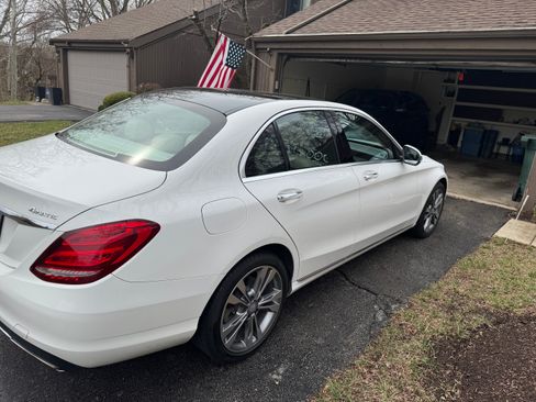 Used 2016 Mercedes-Benz C 300 4MATIC Sedan image 6