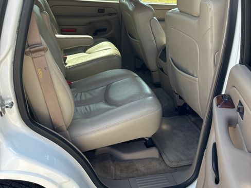 Used 2005 Chevrolet Tahoe LT w/ LT Preferred Equipment Group image 13